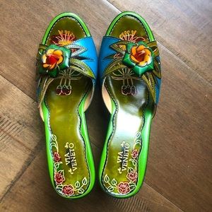 Via Venito Leather Artisan Open Pump